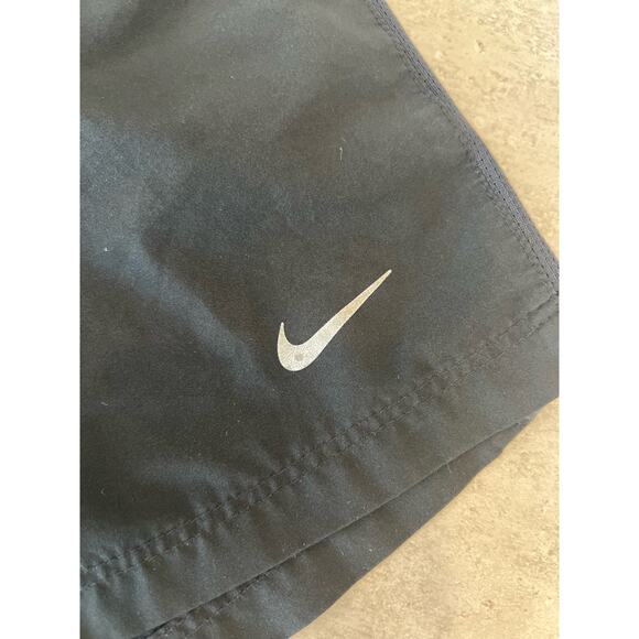 Men's Nike Shorts - Picture 2 of 8